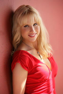 1Lucy-Punch-1.jpg